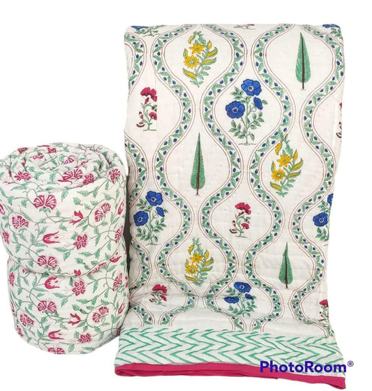 Ivory White Floral Reversible King size Quilt